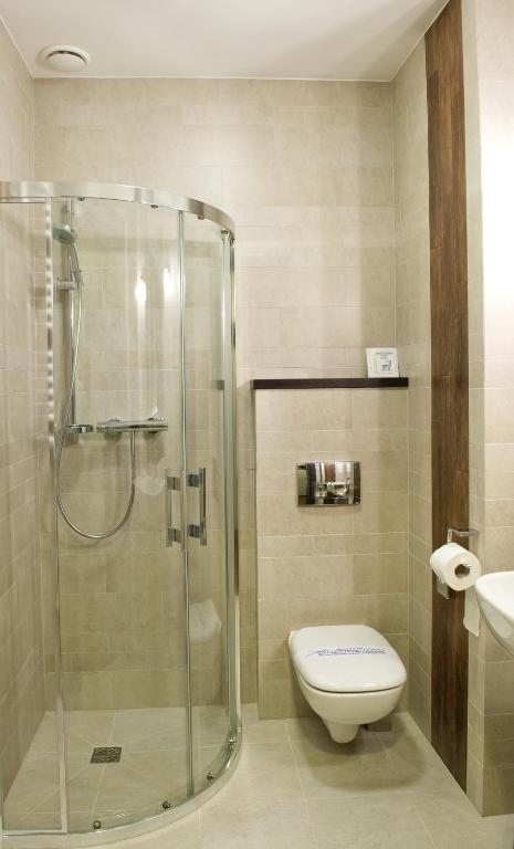 Standard Double or Twin Room,25084458:JPEG